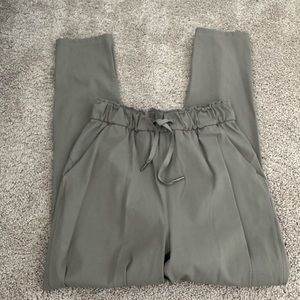 Lululemon High Rise Stretch 7/8 Pant